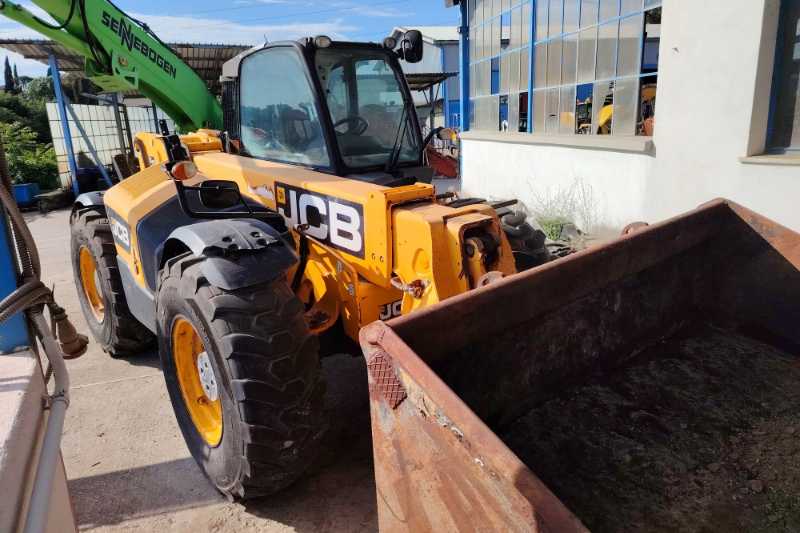 OmecoHub - Immagine JCB 550-80